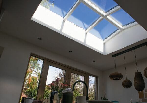 lichstraat zadeldak met hr isolatie glas