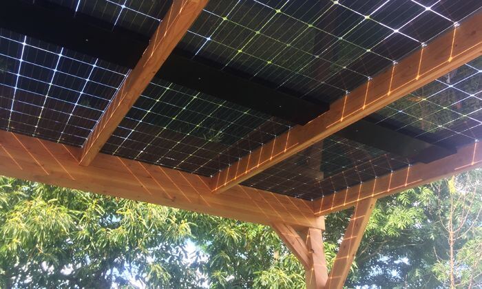 Solar veranda carport met zonnepanelen dak hout