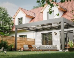 Danenberg Shop - Aluminium Terrasoverkapping Cubo Solar - Muuraanbouw